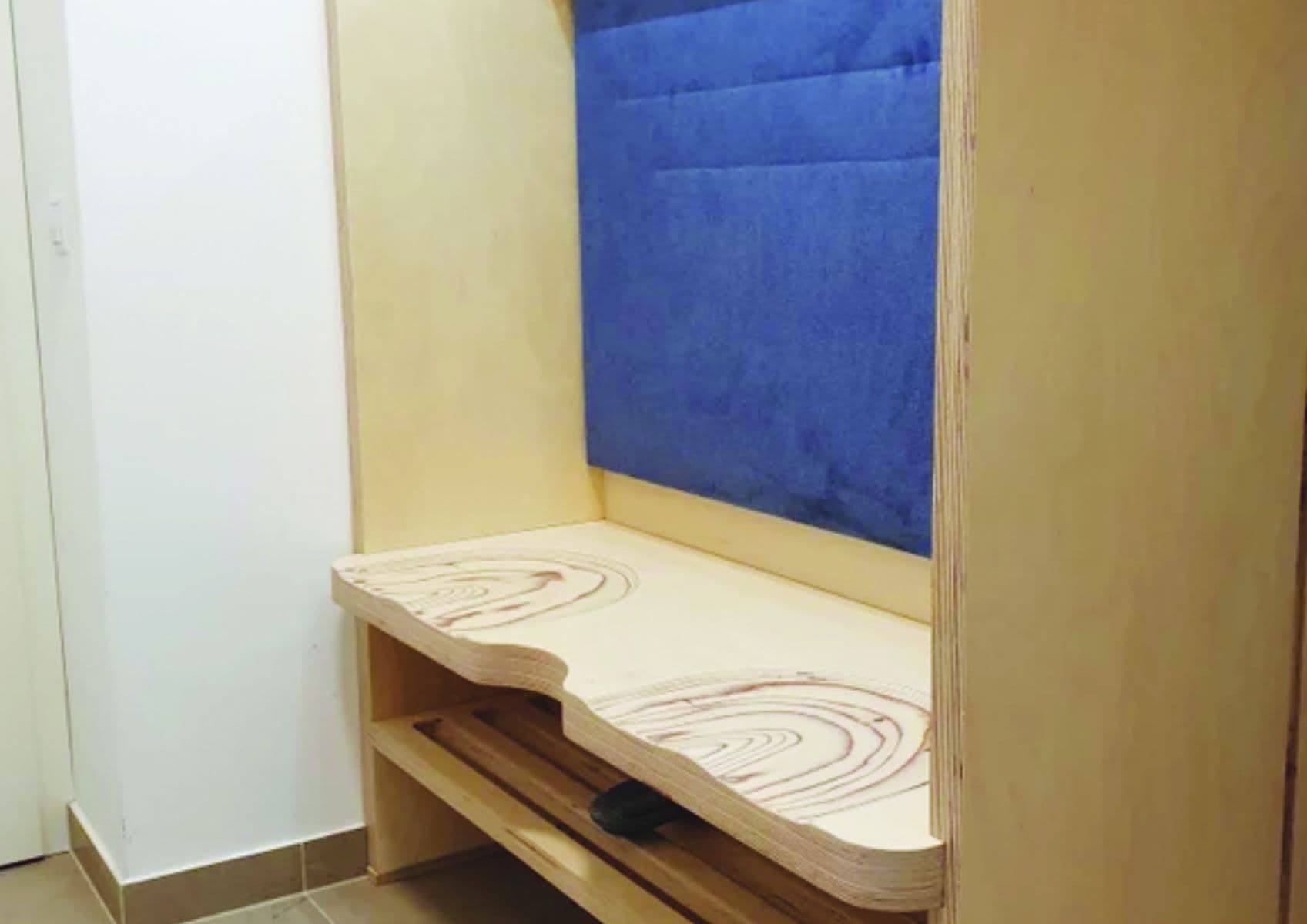 Pronájem bytu  35 m², Tyršova, Praha, Praha