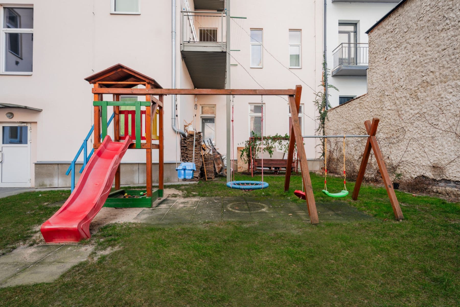 Pronájem bytu  46 m², Vlhká, Brno, Jihomoravský kraj