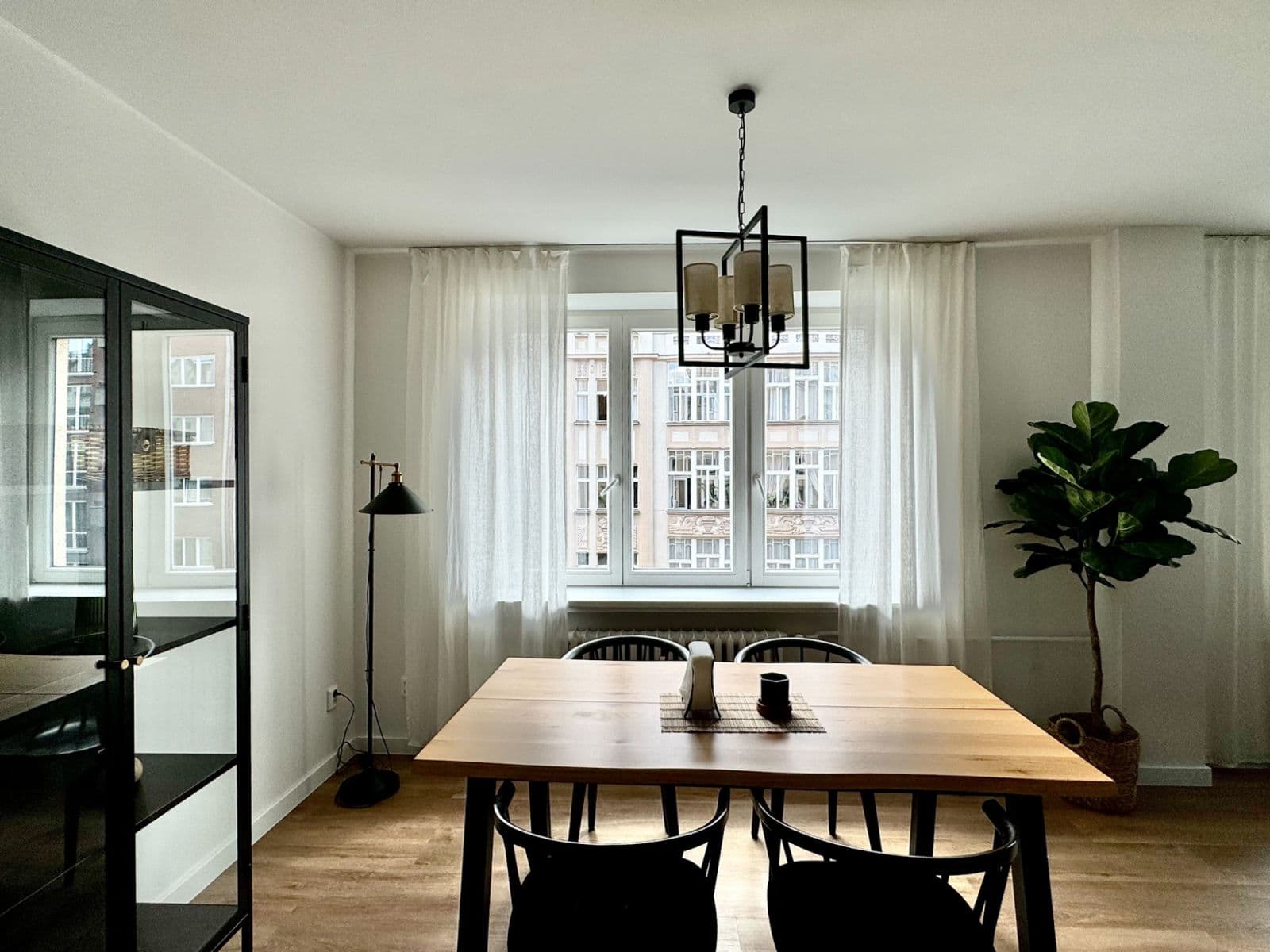 Pronájem bytu  52 m², Vinohradská, Praha, Praha