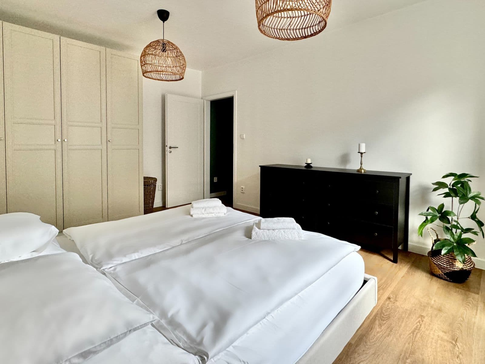 Pronájem bytu  52 m², Vinohradská, Praha, Praha