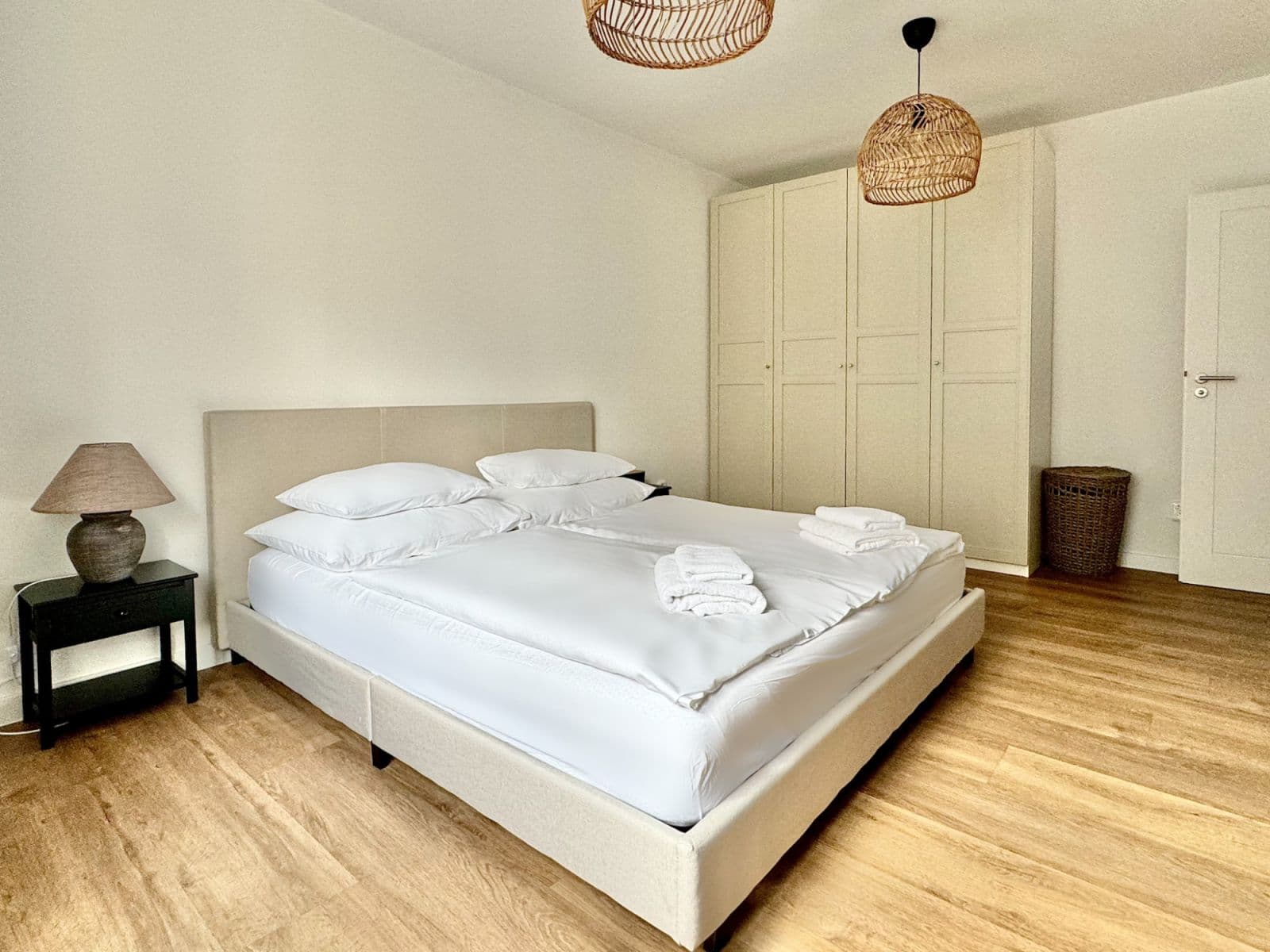 Pronájem bytu  52 m², Vinohradská, Praha, Praha