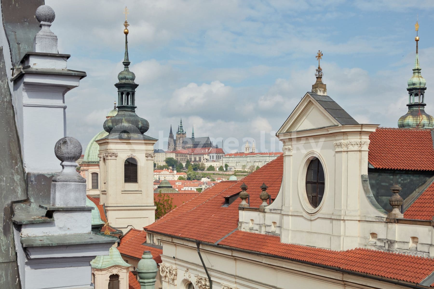 Pronájem bytu  75 m², Karlova, Praha, Praha