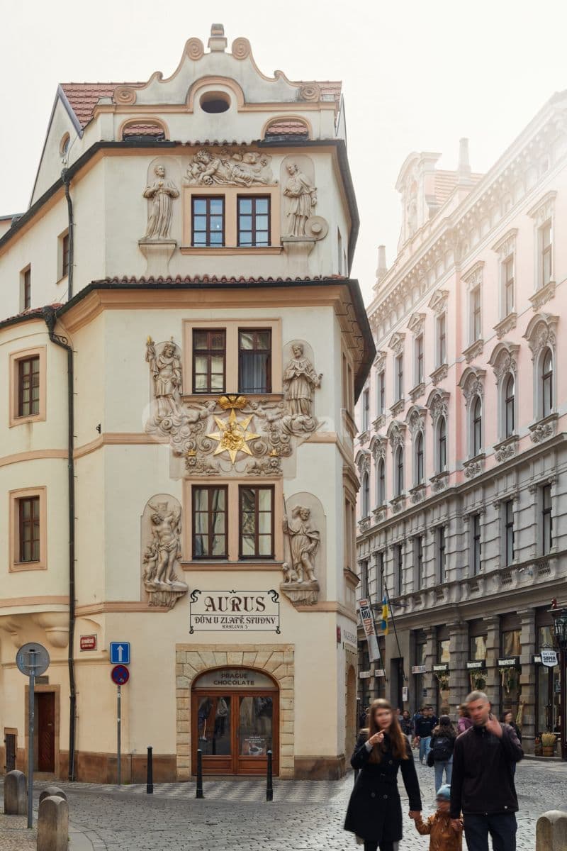 Pronájem bytu  75 m², Karlova, Praha, Praha