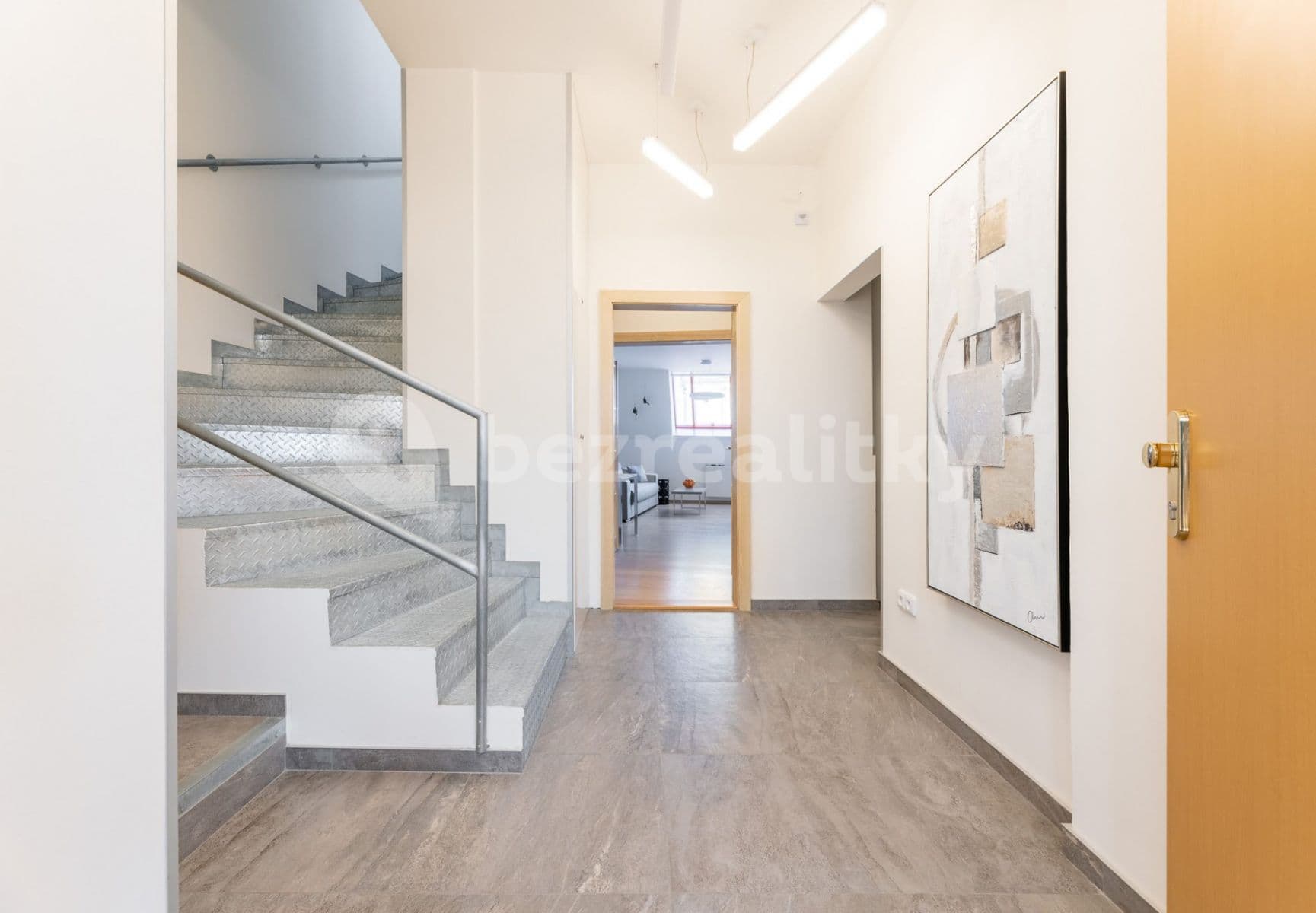 Pronájem bytu  75 m², Karlova, Praha, Praha