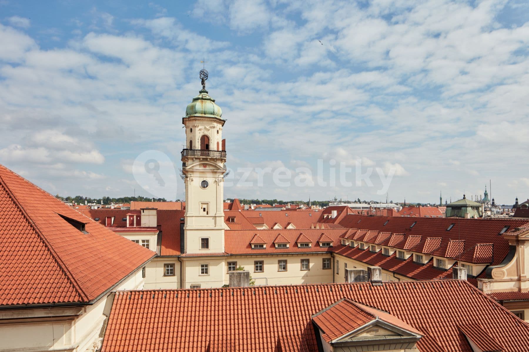 Pronájem bytu  75 m², Karlova, Praha, Praha