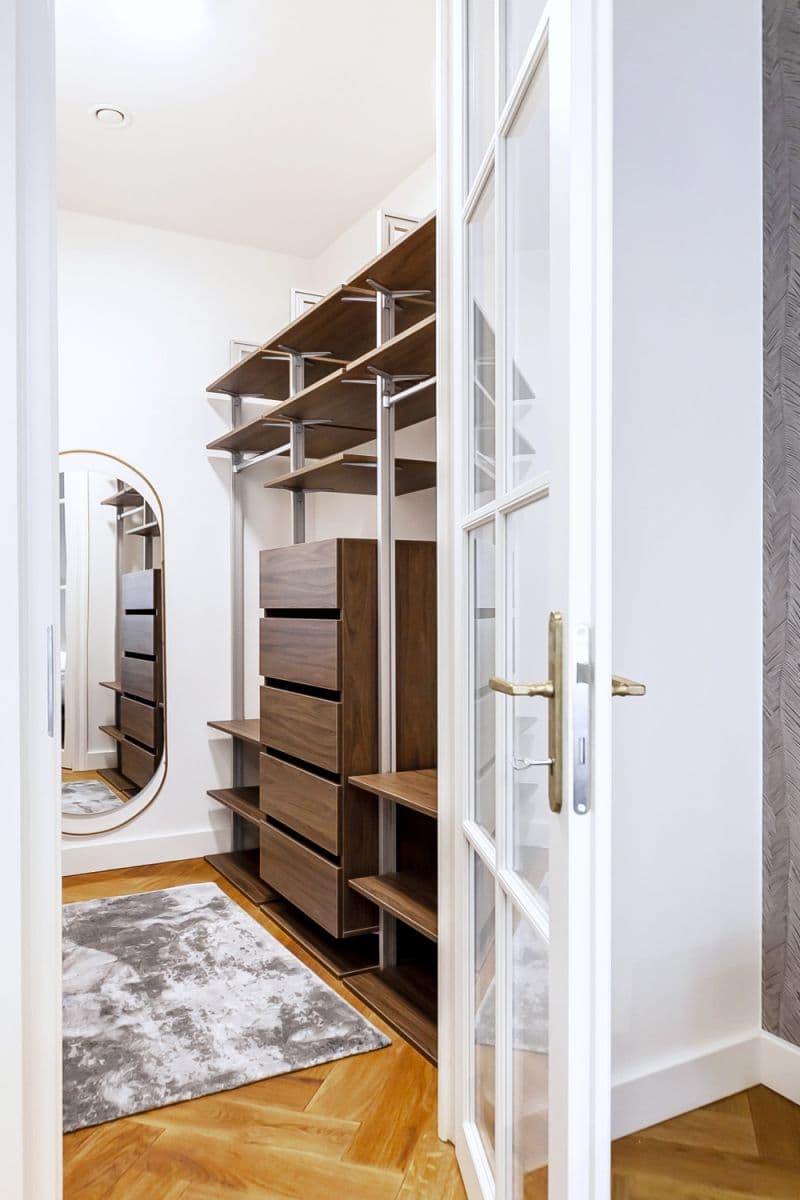 Pronájem bytu  60 m², Dlážděná, Praha, Praha
