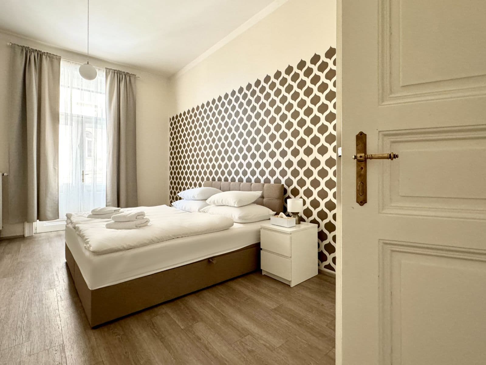 Pronájem bytu  133 m², Španělská, Praha, Praha