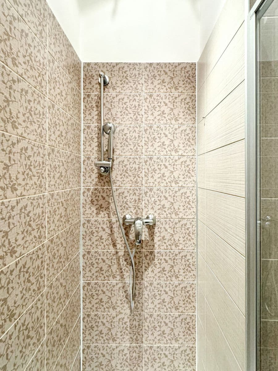 Pronájem bytu  133 m², Španělská, Praha, Praha