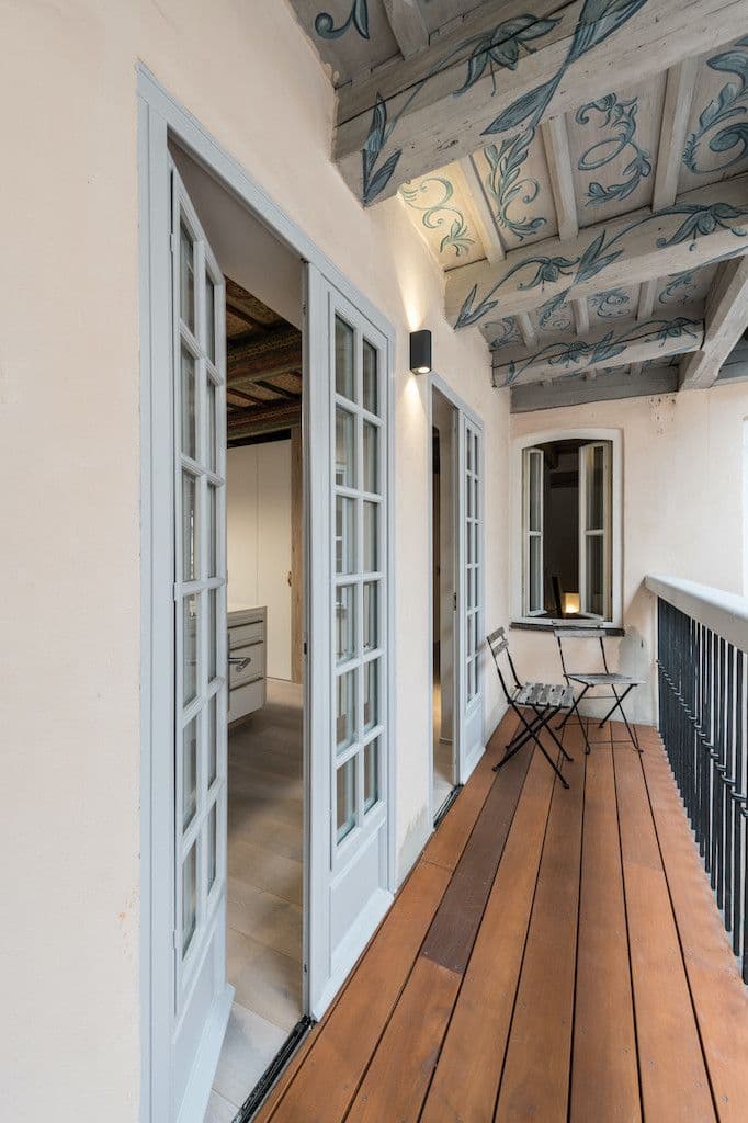 Pronájem bytu  45 m², Vlašská, Praha, Praha