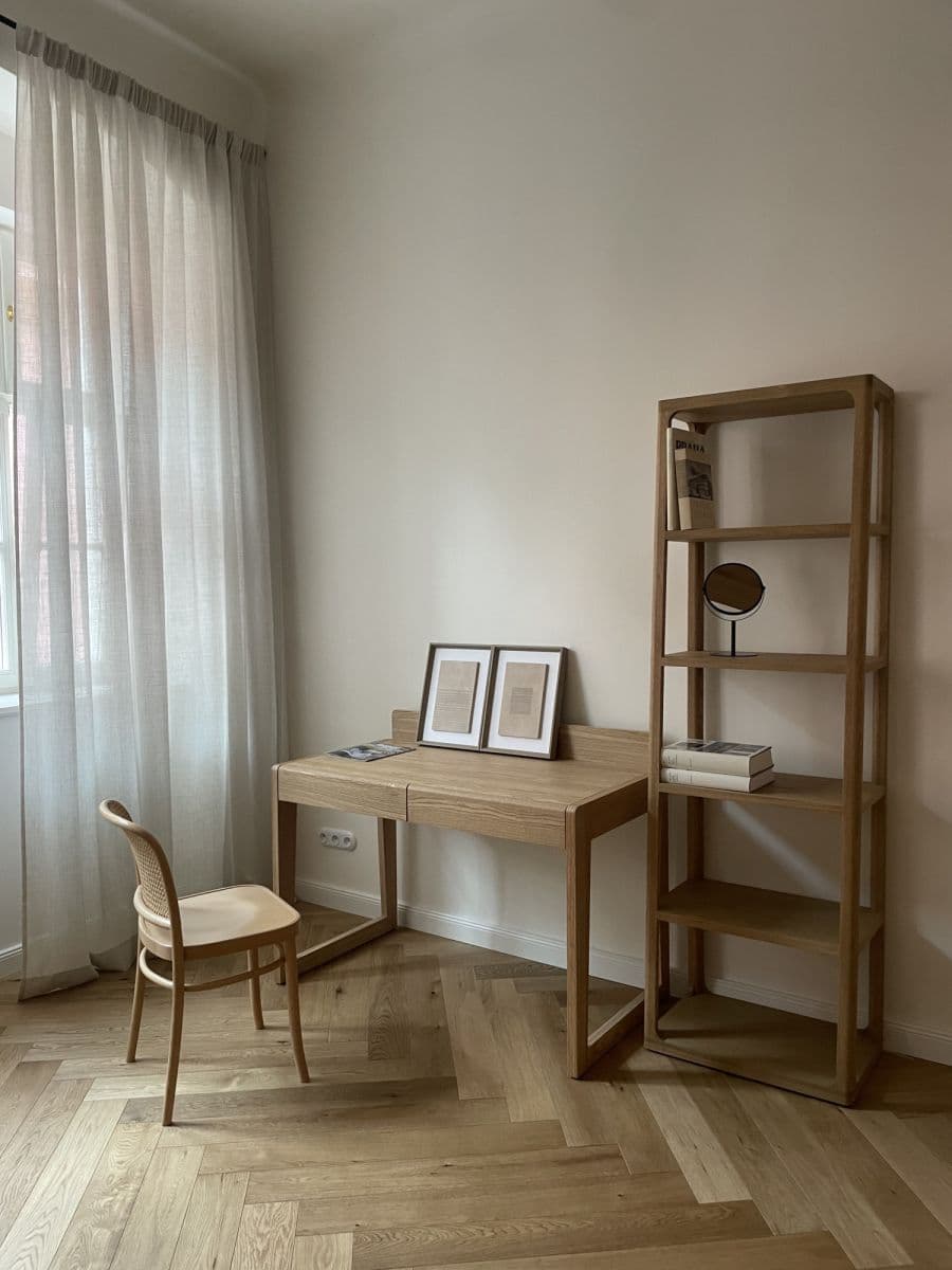 Pronájem bytu  75 m², Melantrichova, Praha, Praha