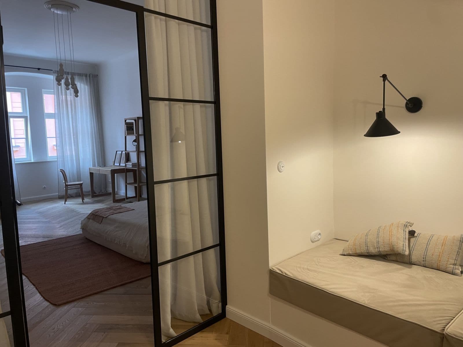Pronájem bytu  75 m², Melantrichova, Praha, Praha