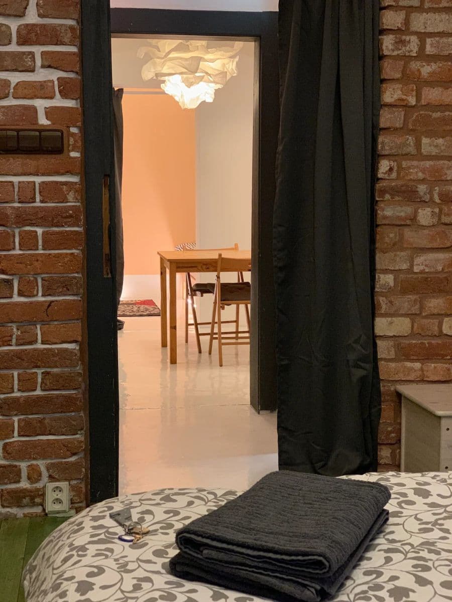Pronájem bytu  44 m², Tychonova, Praha, Praha