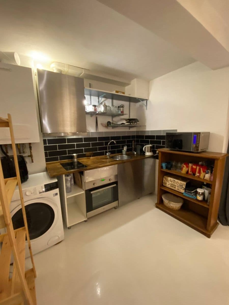 Pronájem bytu  44 m², Tychonova, Praha, Praha