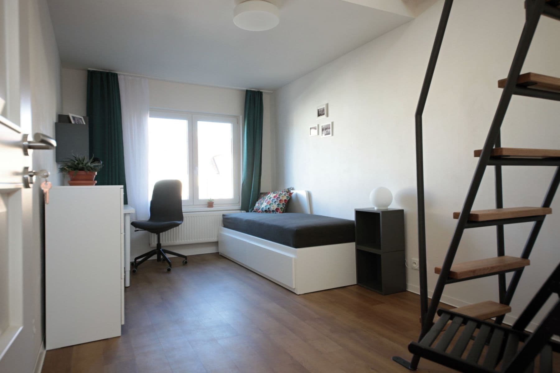 Pronájem bytu  270 m², Čistovická, Praha, Praha