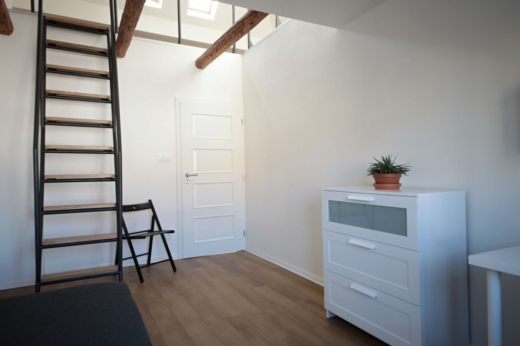 Pronájem bytu  270 m², Čistovická, Praha, Praha