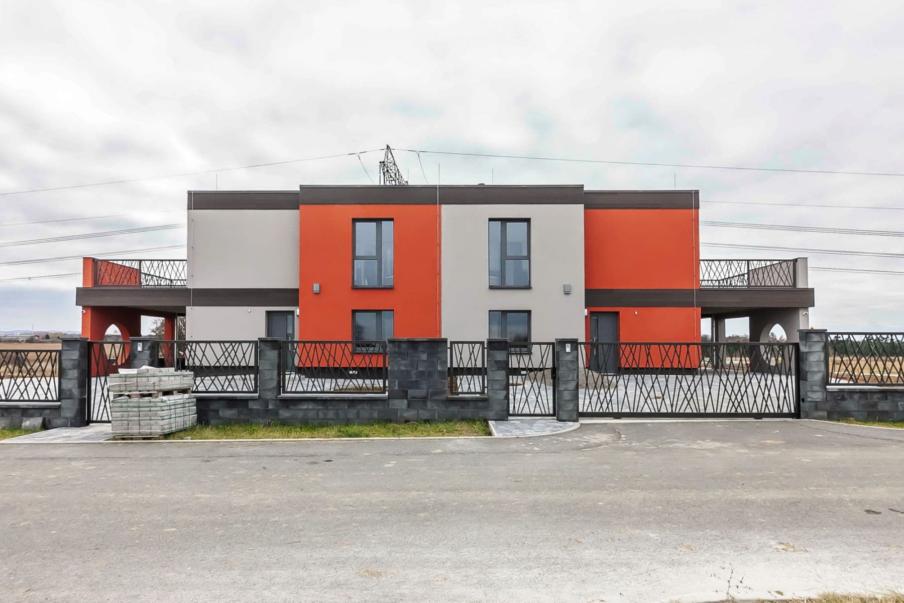 Pronájem bytu  180 m², Ibišková, Praha, Praha