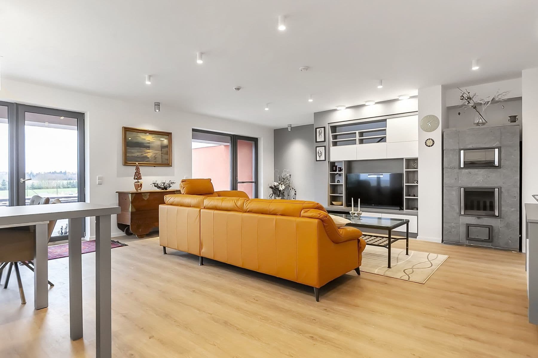 Pronájem bytu  180 m², Ibišková, Praha, Praha