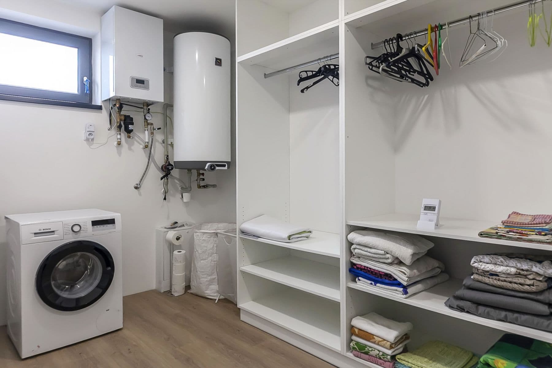 Pronájem bytu  180 m², Ibišková, Praha, Praha