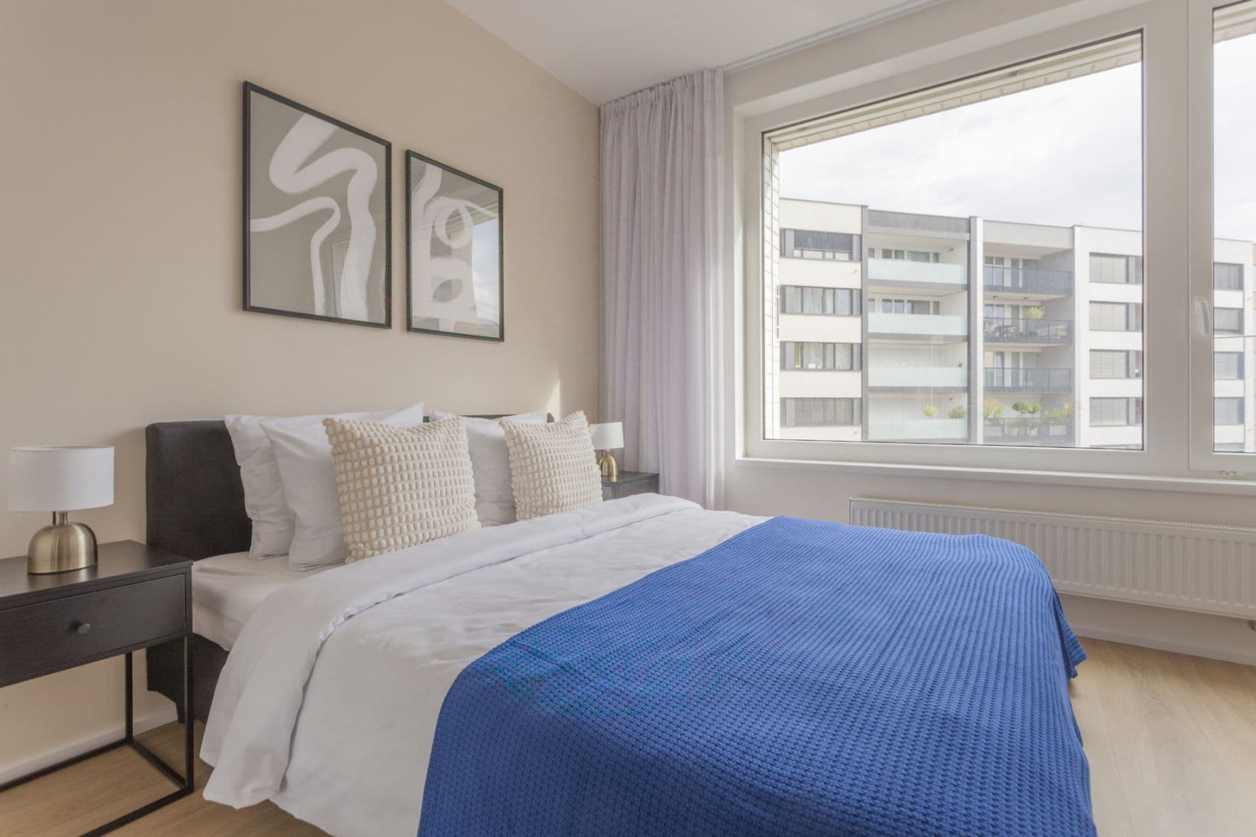 Pronájem bytu  90 m², U Pergamenky, Praha, Praha