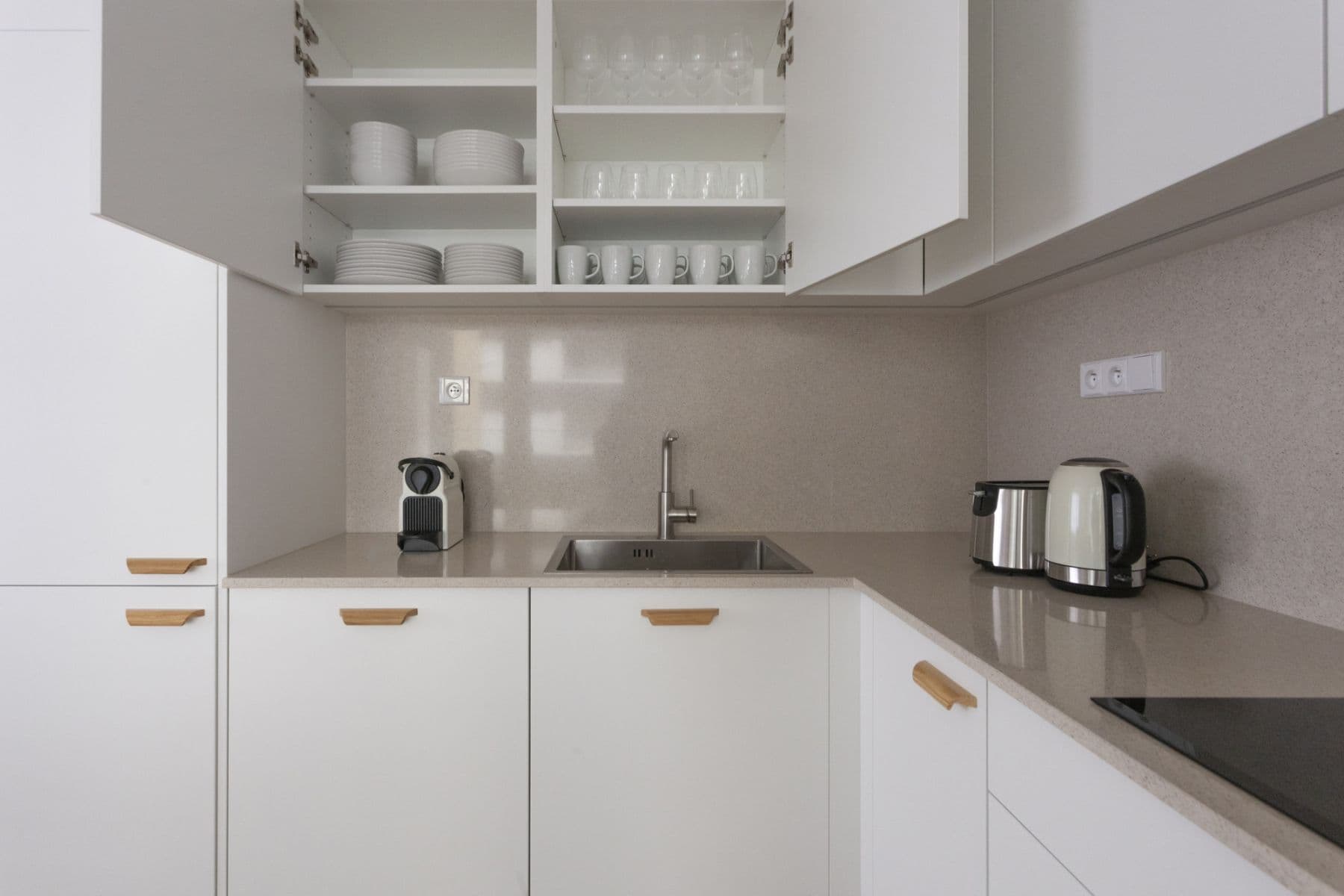 Pronájem bytu  90 m², U Pergamenky, Praha, Praha
