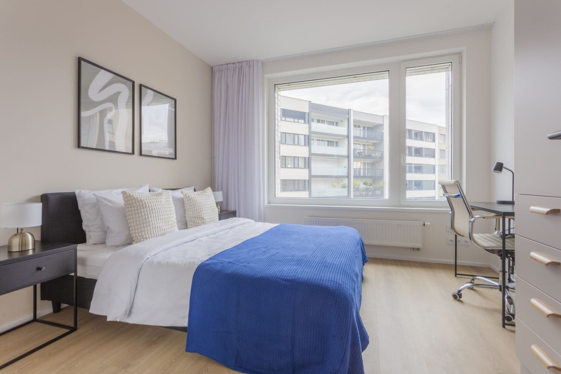 Pronájem bytu  90 m², U Pergamenky, Praha, Praha