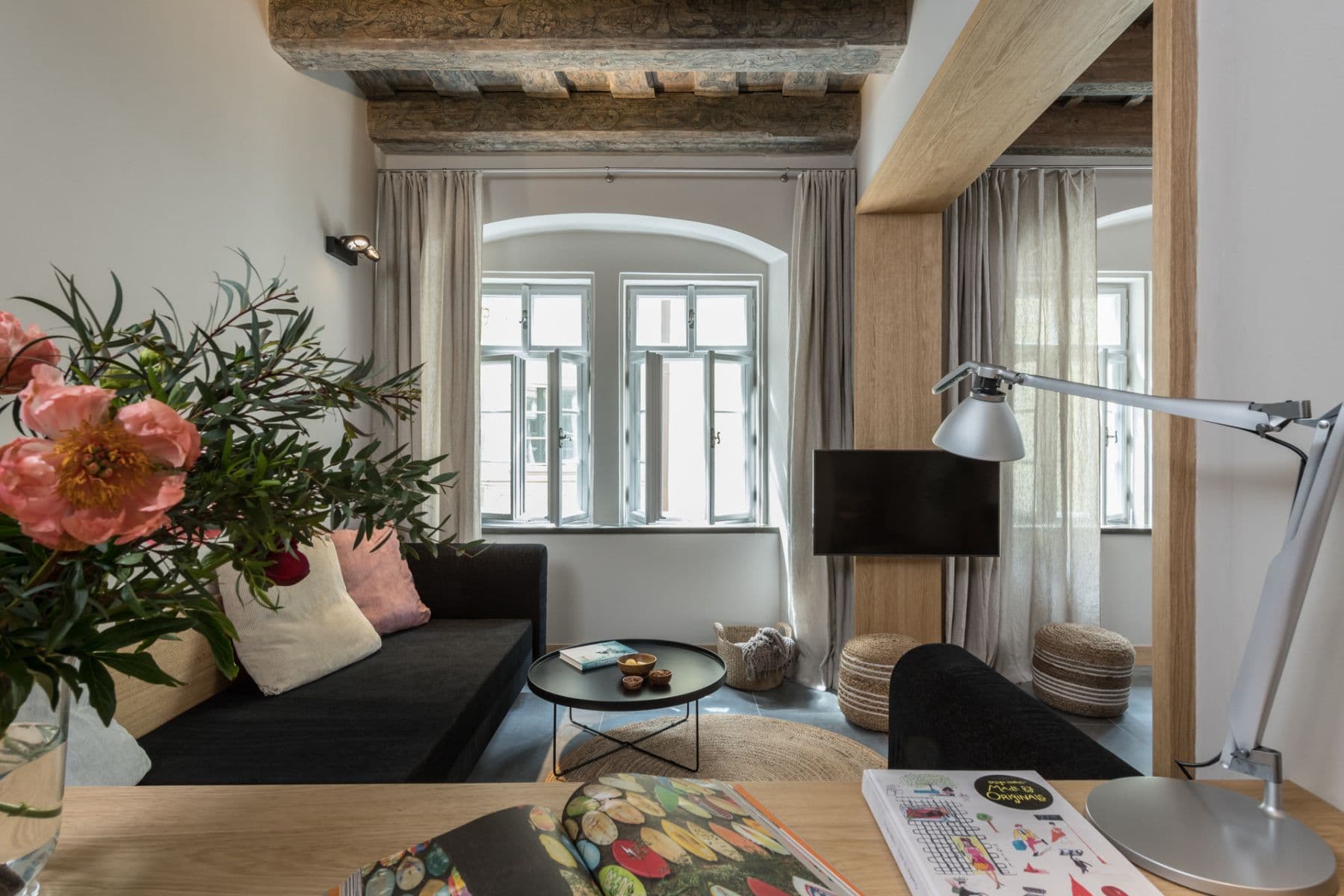Pronájem bytu  90 m², Vlašská, Praha, Praha