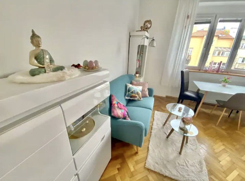 Pronájem bytu  25 m², Na Bitevní Pláni, Praha, Praha