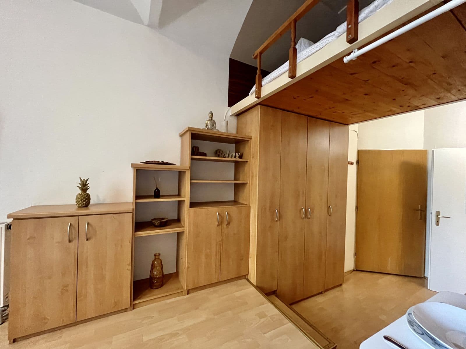 Pronájem bytu  25 m², Magistrů, Praha, Praha