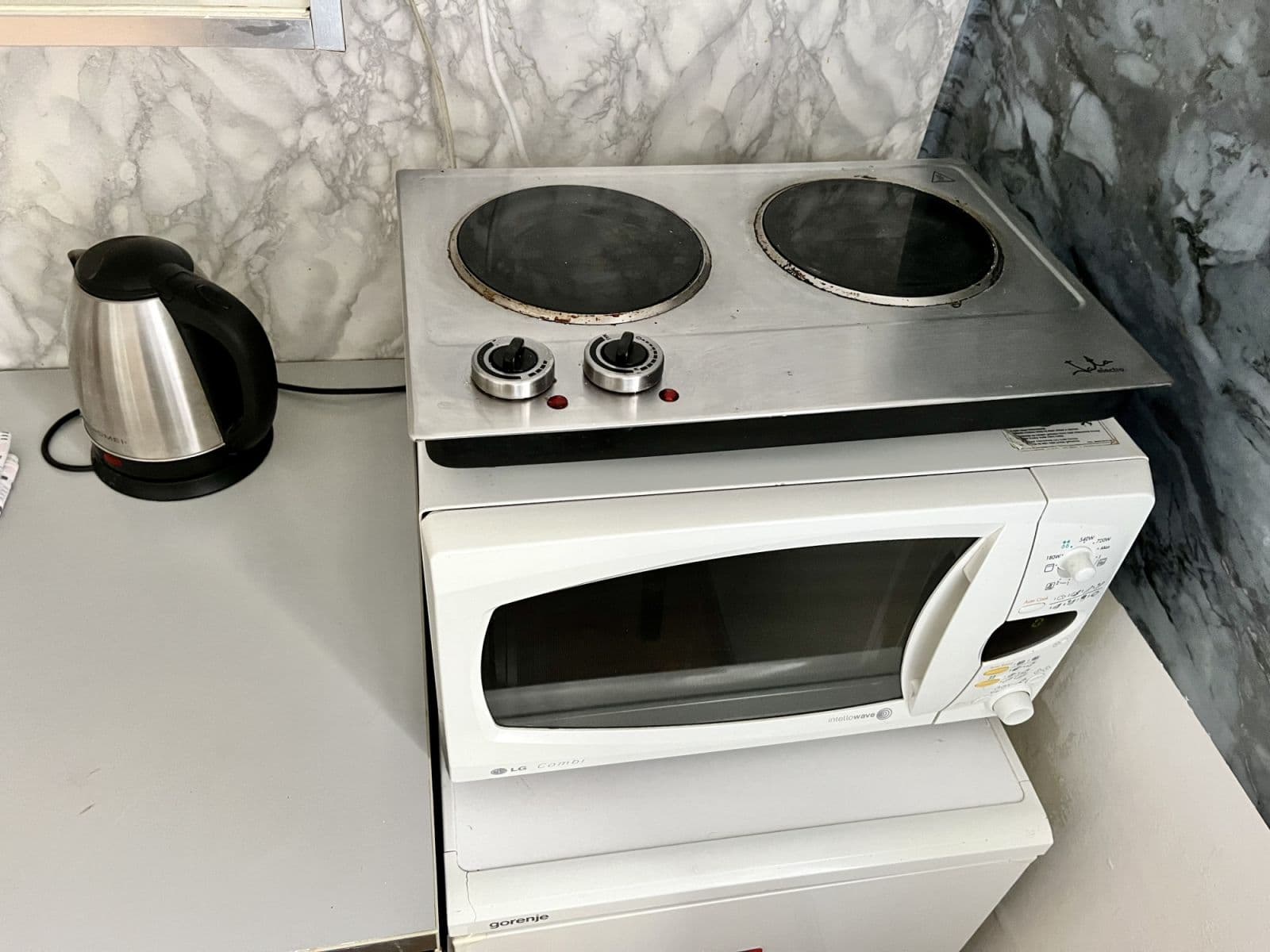 Pronájem bytu  38 m², U Parního mlýna, Praha, Praha
