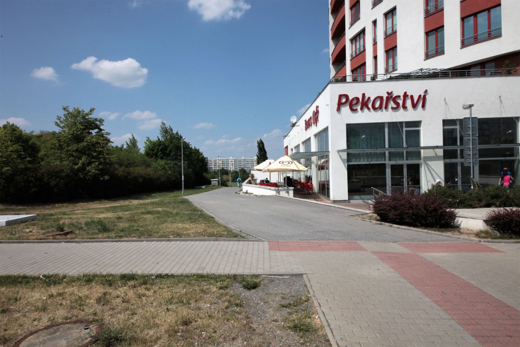 Pronájem bytu  54 m², Tlumačovská, Praha, Praha