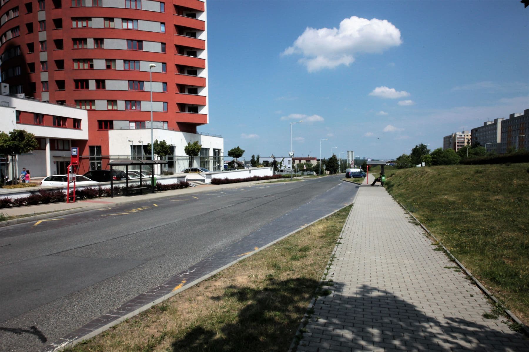 Pronájem bytu  54 m², Tlumačovská, Praha, Praha