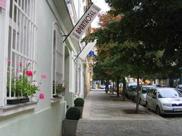 Pronájem bytu  45 m², Jana Masaryka, Praha, Praha