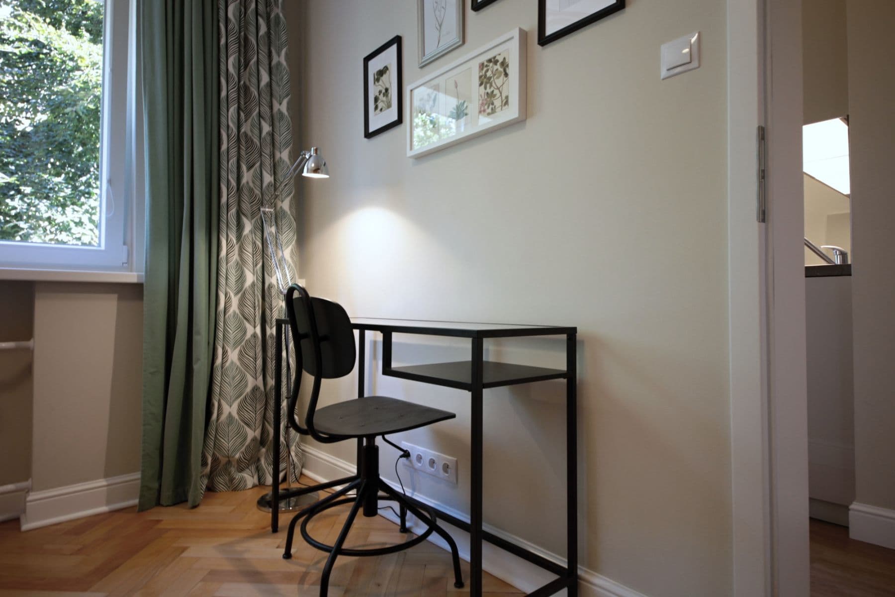 Pronájem bytu  55 m², Křenova, Praha, Praha