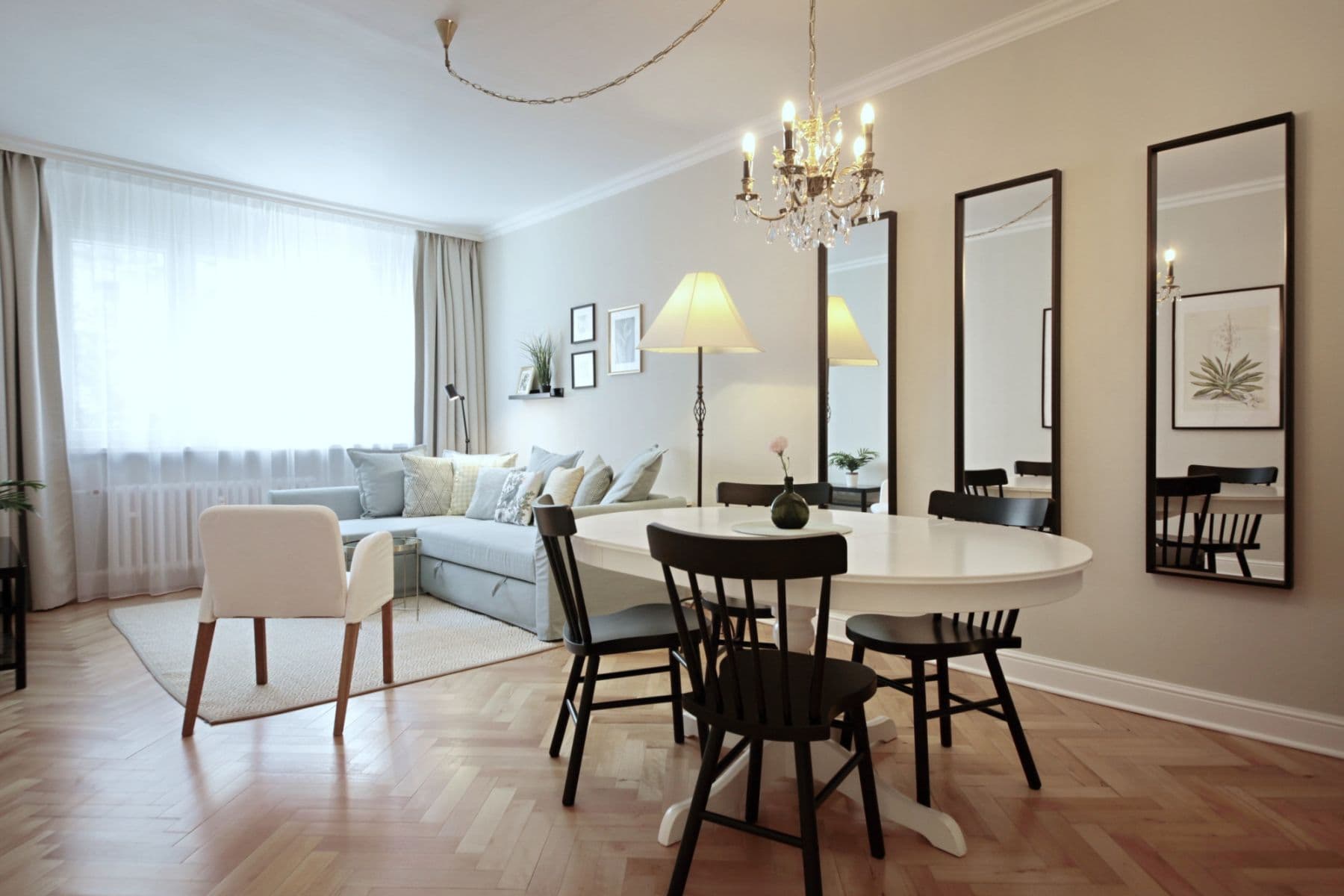 Pronájem bytu  55 m², Křenova, Praha, Praha
