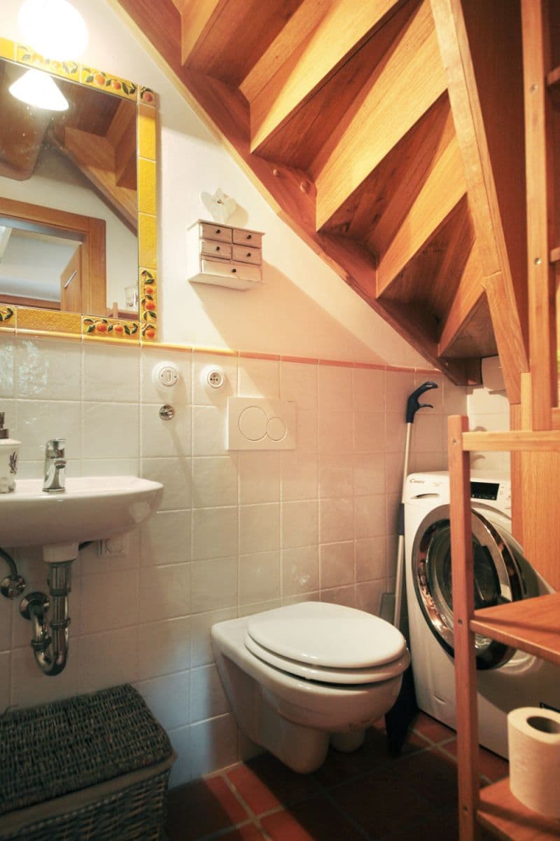 Pronájem bytu  90 m², Nad Hradním vodojemem, Praha, Praha