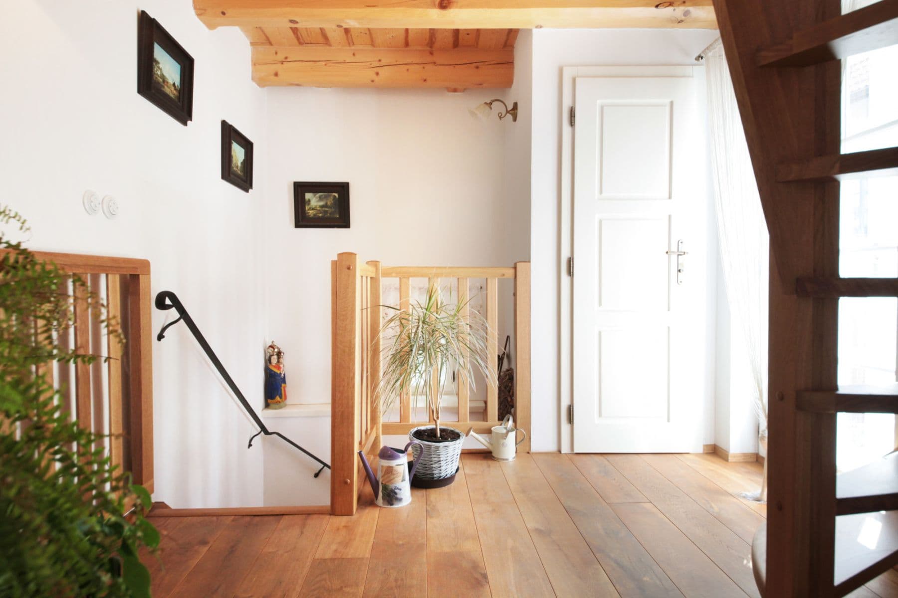 Pronájem bytu  90 m², Nad Hradním vodojemem, Praha, Praha
