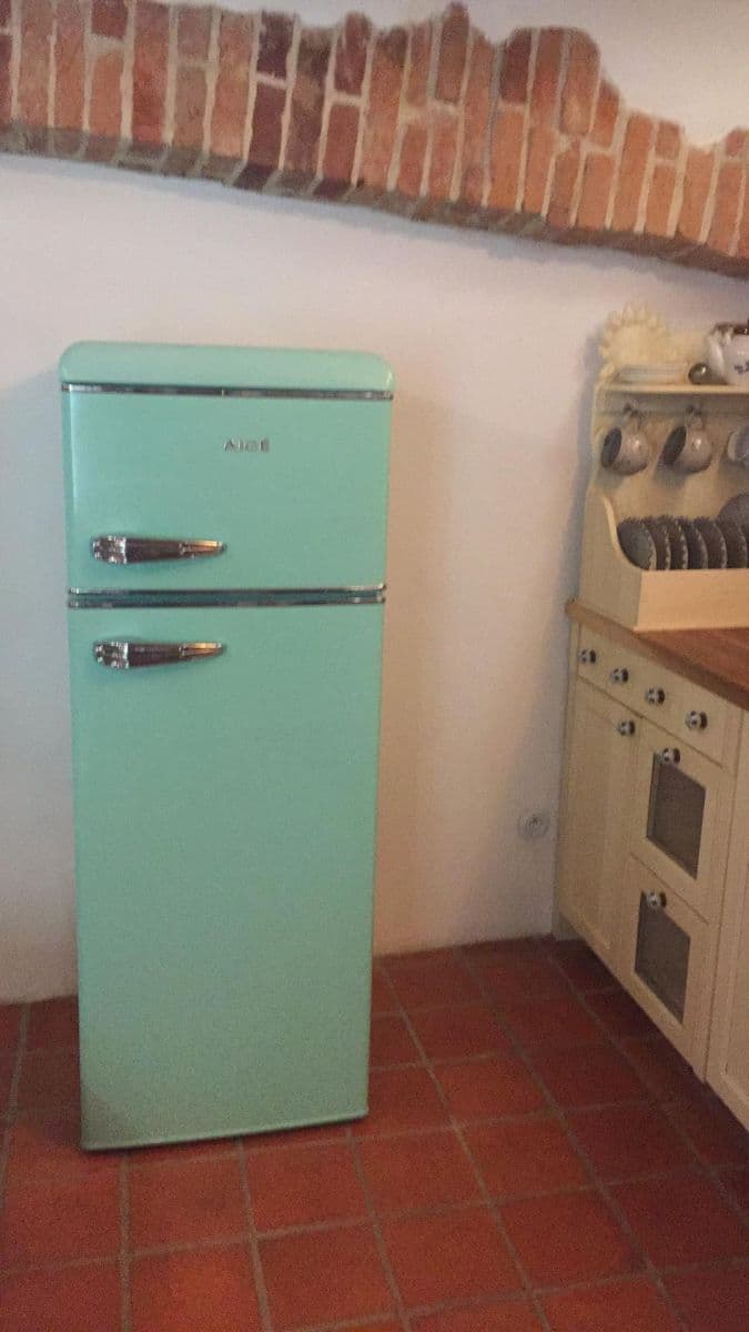 Pronájem bytu  90 m², Nad Hradním vodojemem, Praha, Praha
