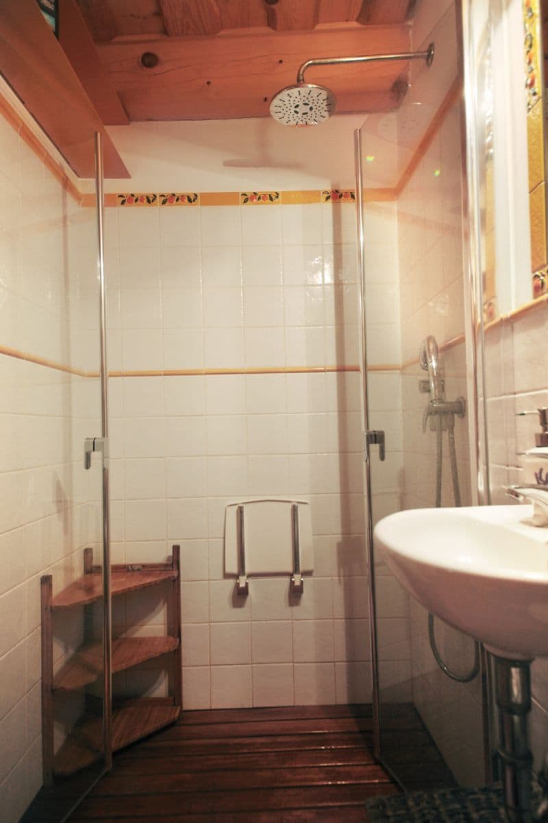 Pronájem bytu  90 m², Nad Hradním vodojemem, Praha, Praha
