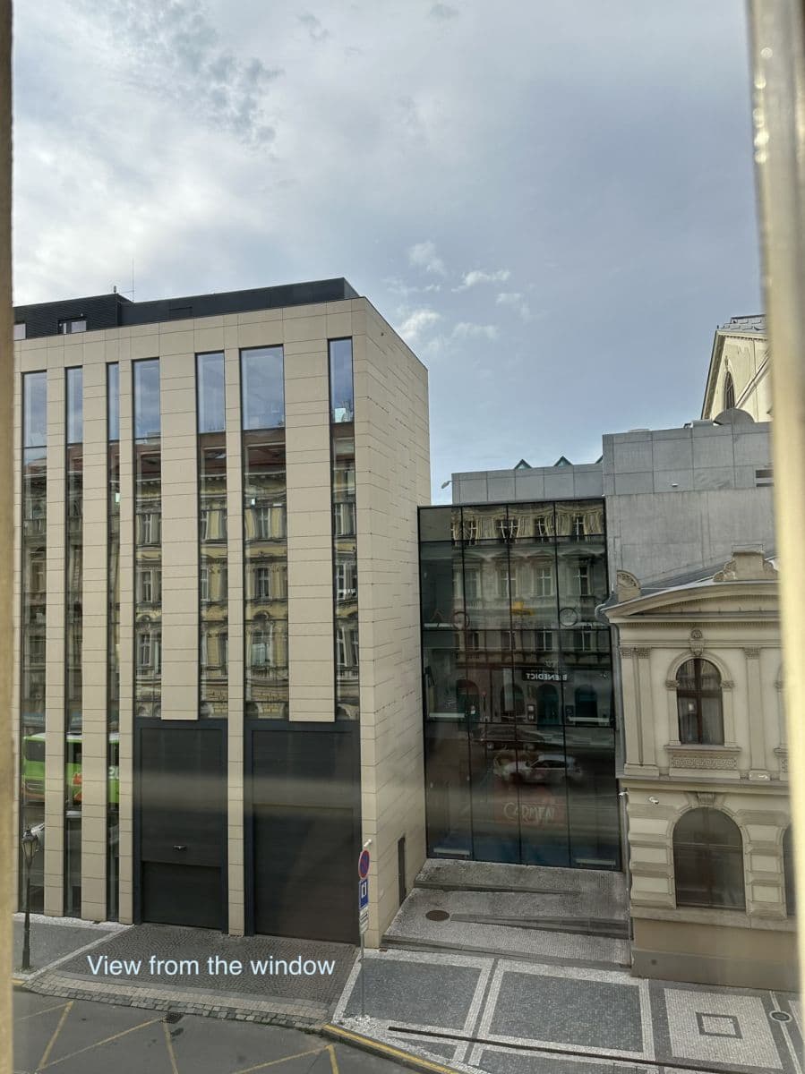 Pronájem bytu  96 m², Křižíkova, Praha, Praha
