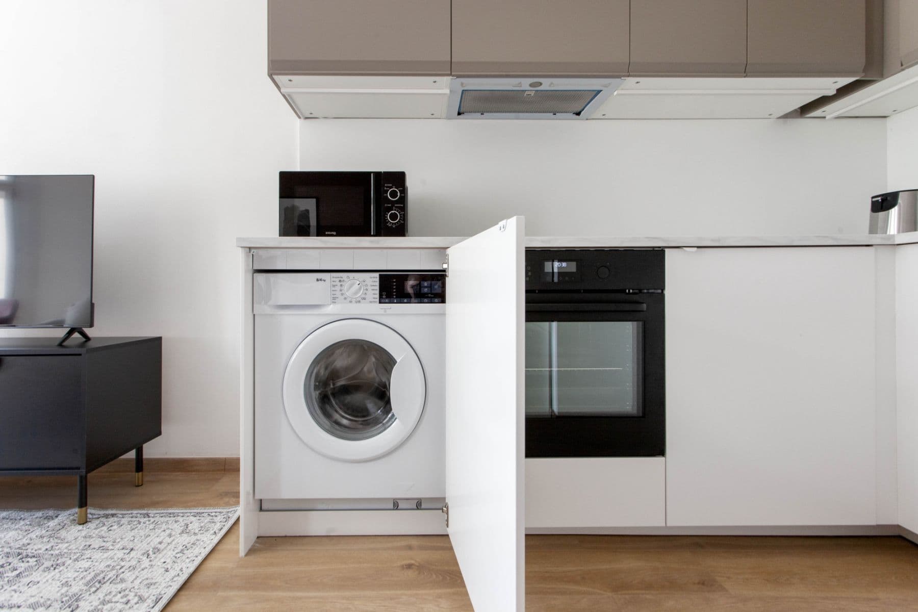 Pronájem bytu  34 m², Rostovská, Praha, Praha
