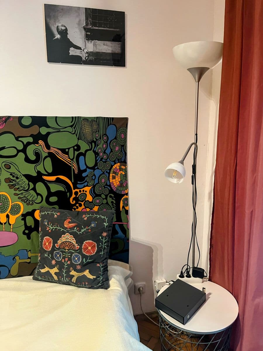 Pronájem bytu  20 m², Levá, Praha, Praha