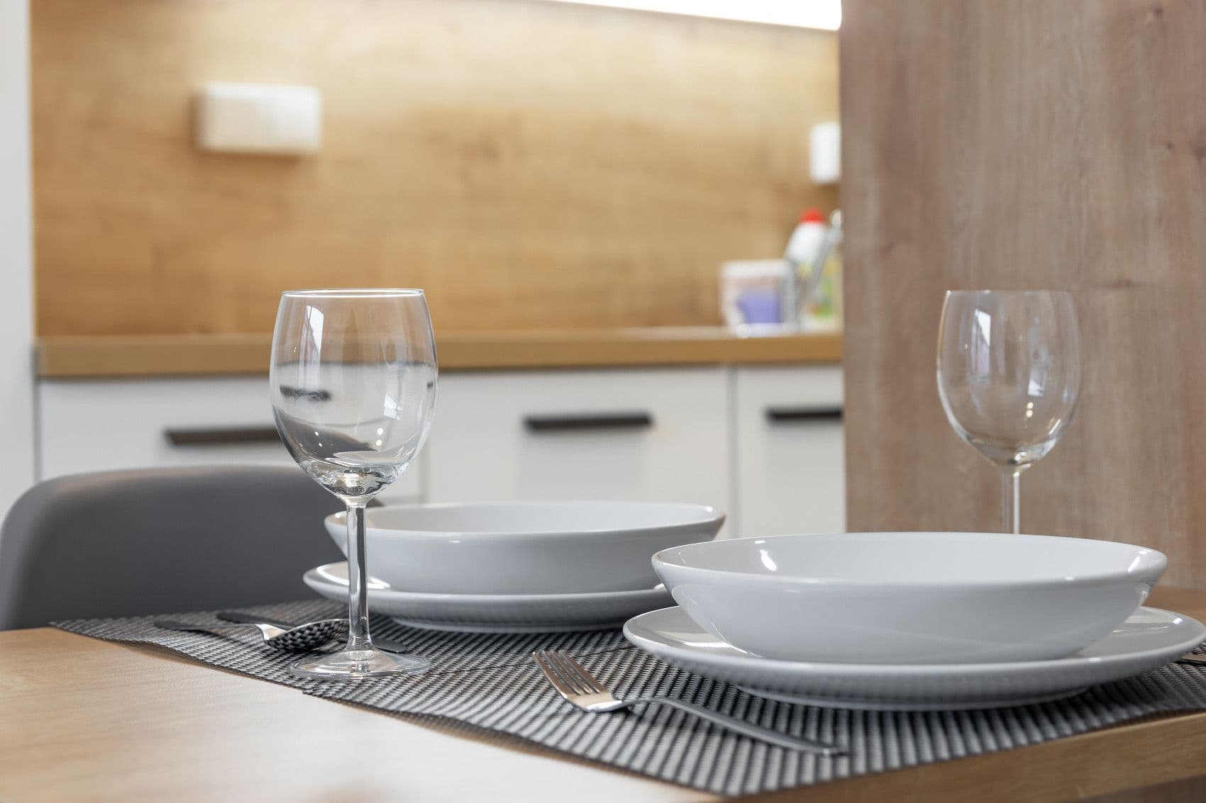 Pronájem bytu  20 m², Plzeňská, Praha, Praha