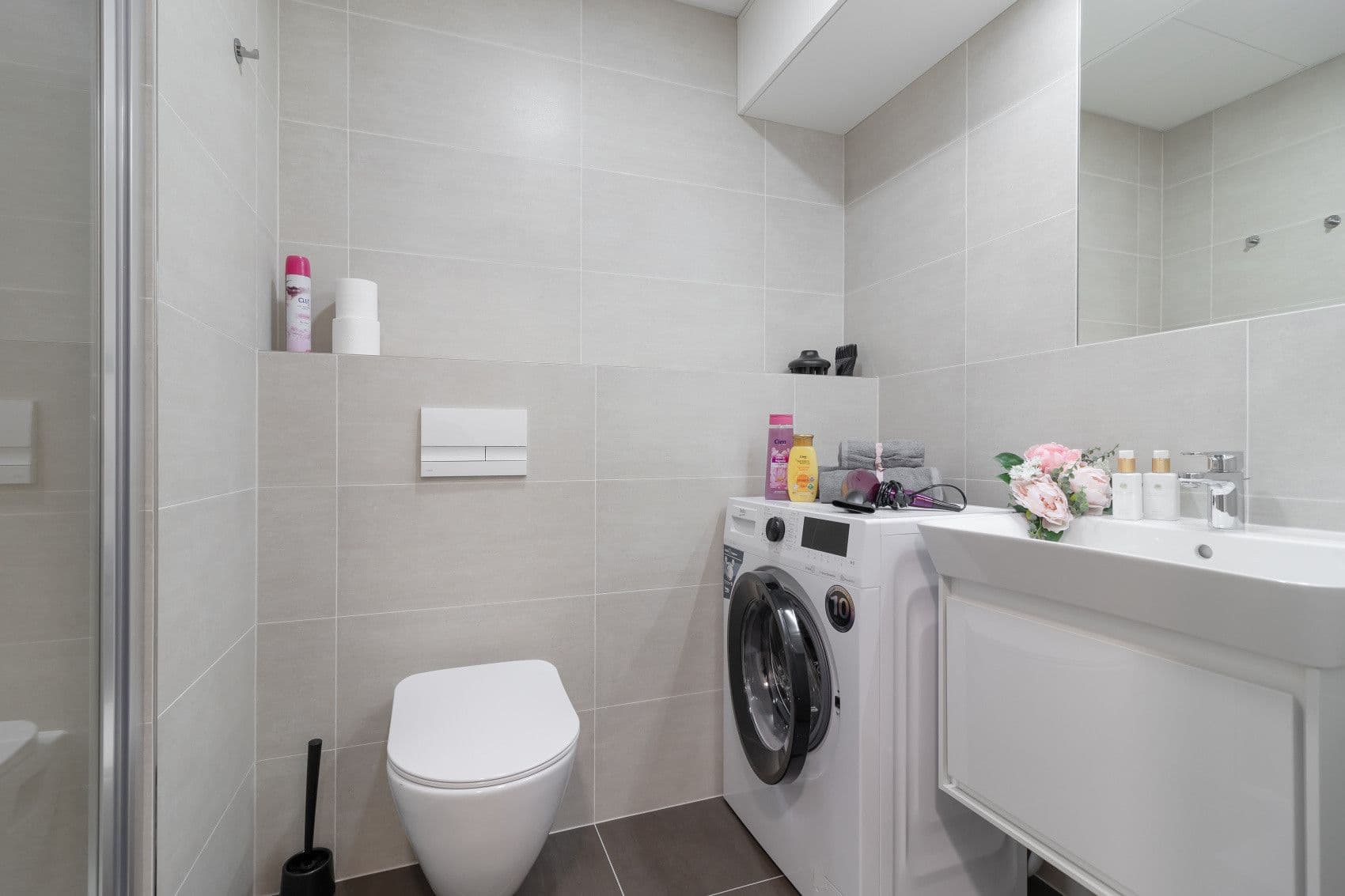 Pronájem bytu  20 m², Plzeňská, Praha, Praha
