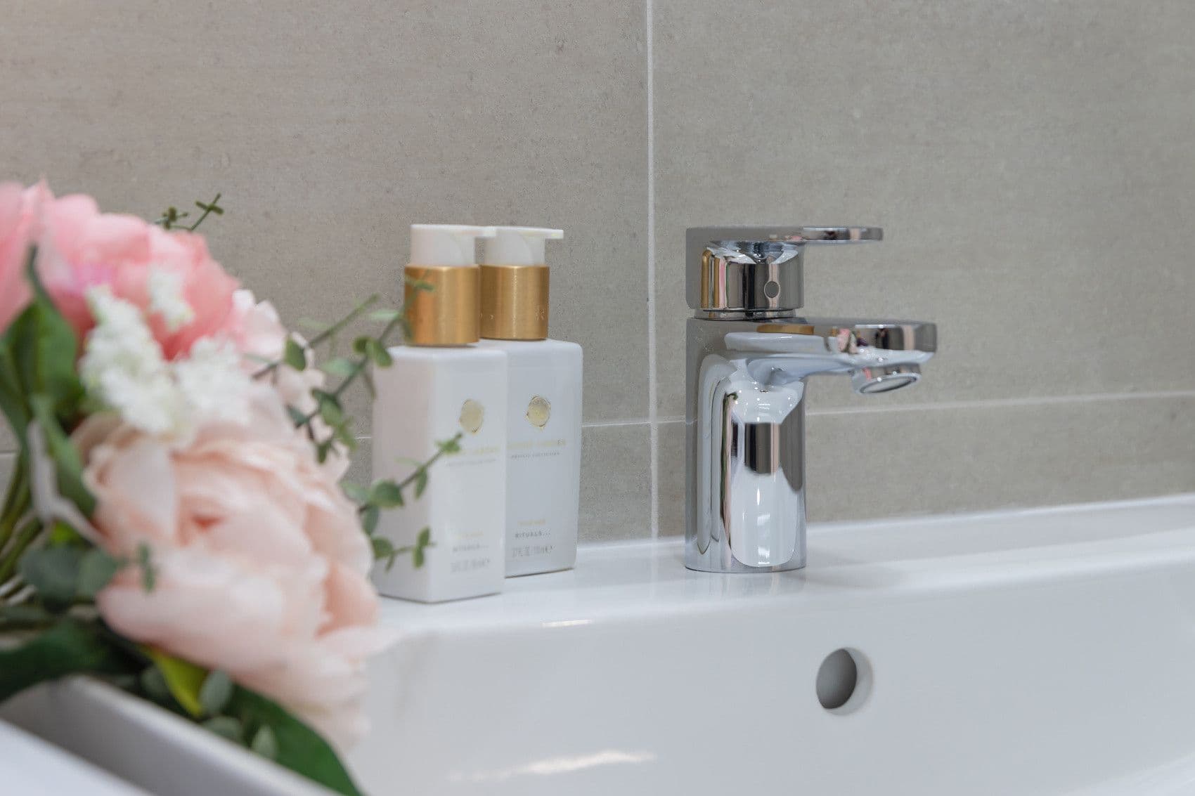 Pronájem bytu  20 m², Plzeňská, Praha, Praha