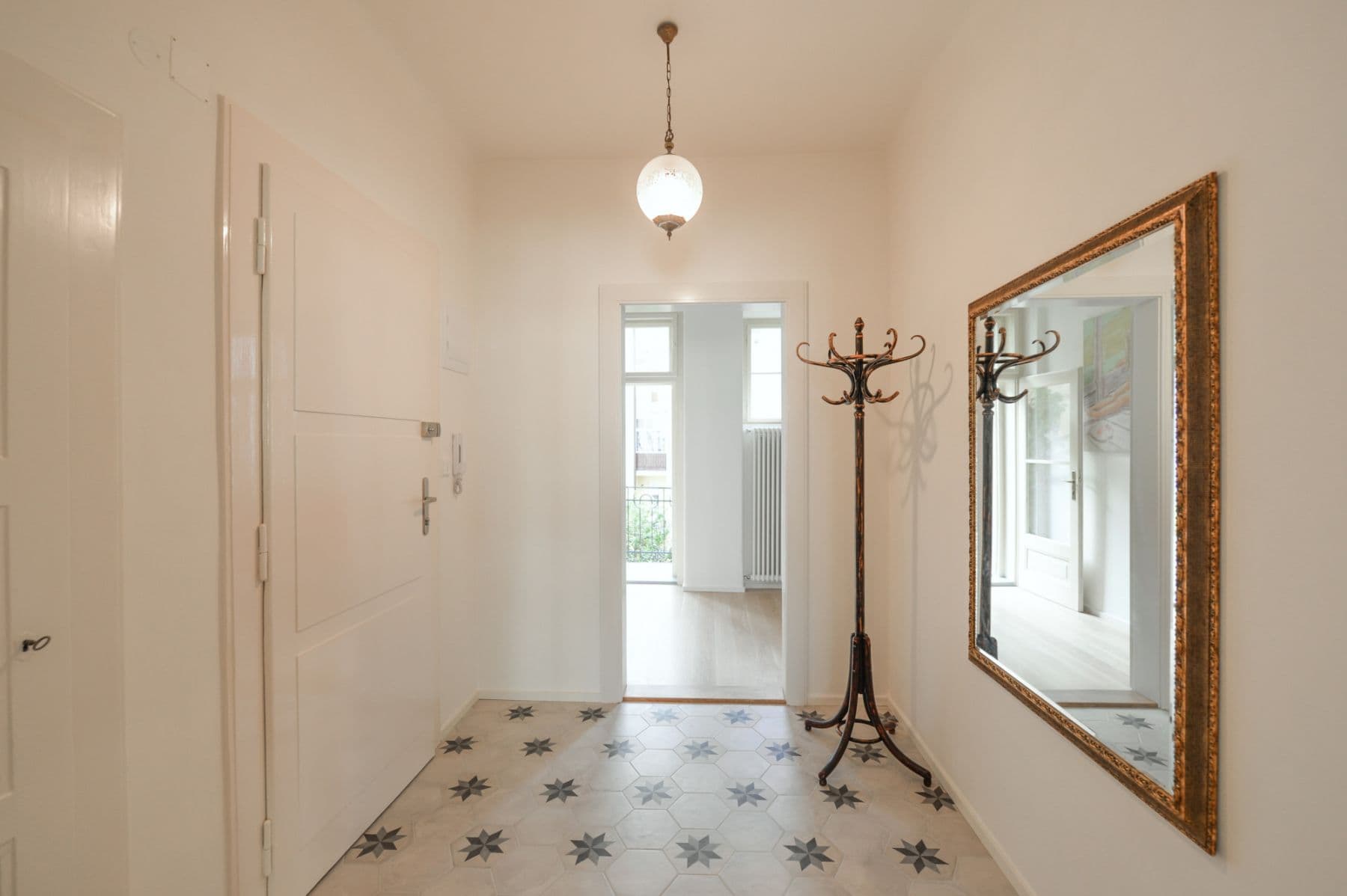 Pronájem bytu  83 m², Šternberkova, Praha, Praha