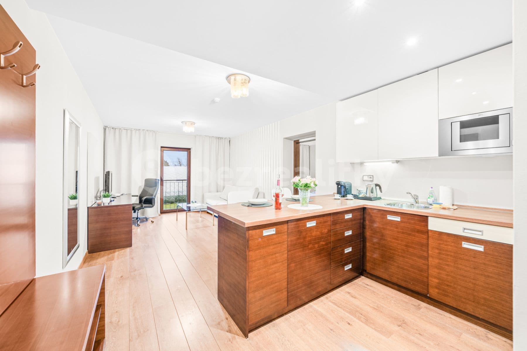 Pronájem bytu  52 m², U Borského parku, Plzeň, Plzeňský kraj