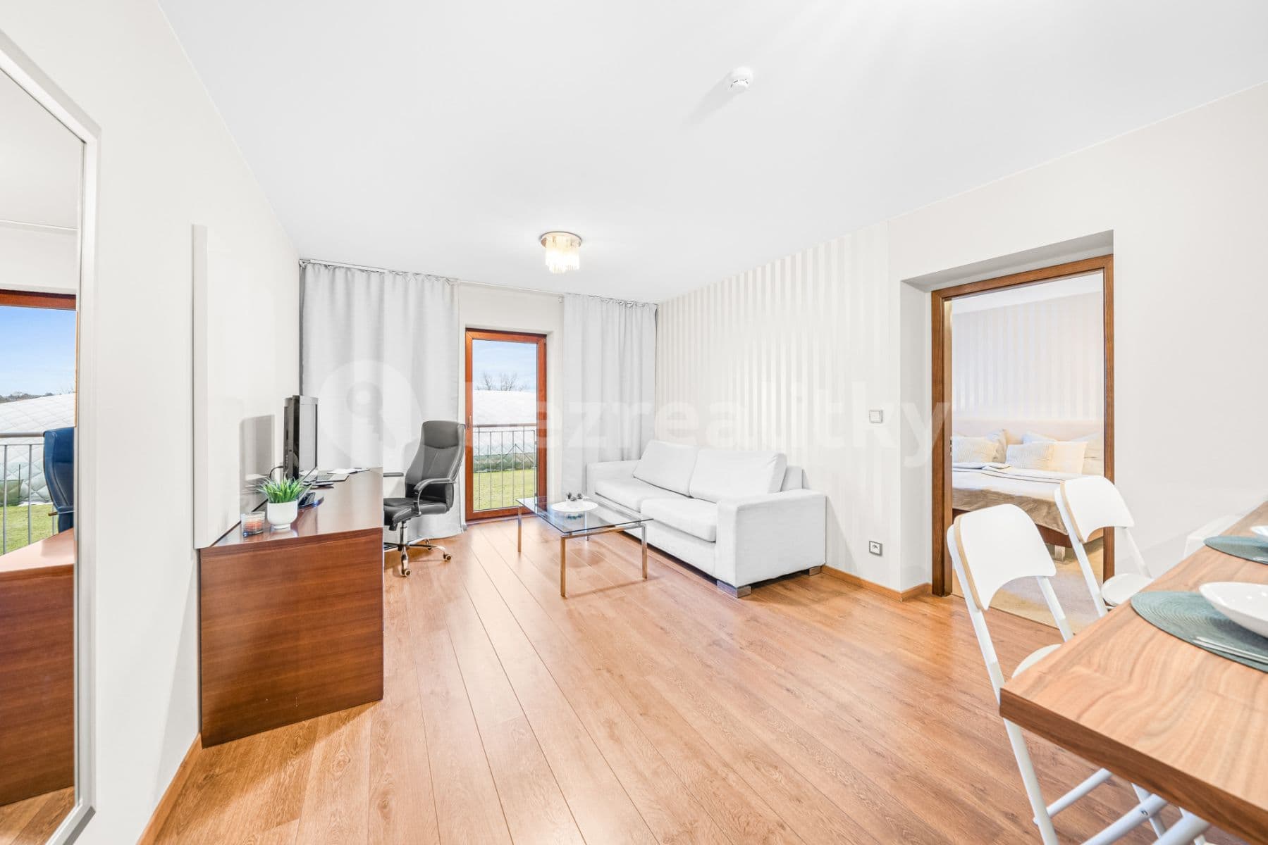 Pronájem bytu  52 m², U Borského parku, Plzeň, Plzeňský kraj