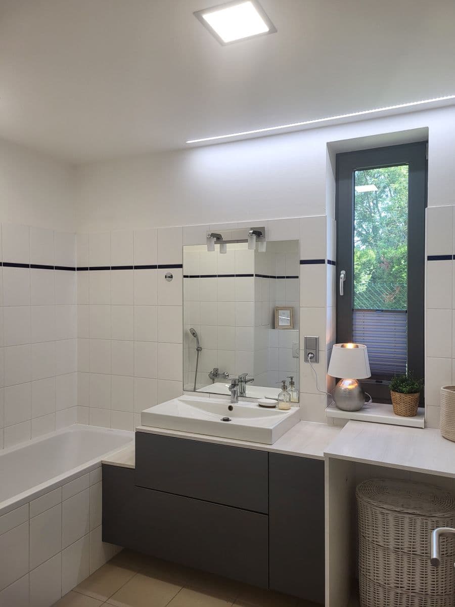 Pronájem bytu  54 m², V Sedlci b, Praha, Praha