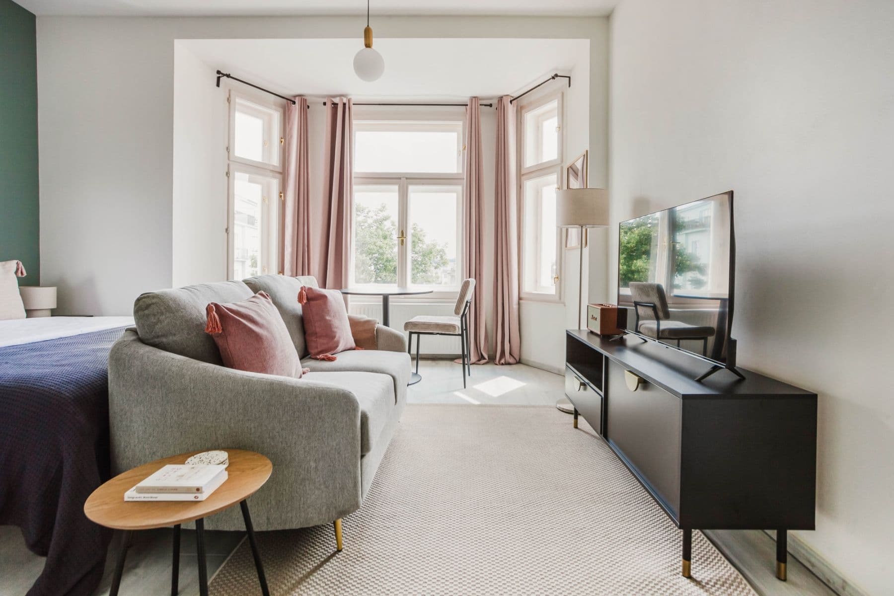 Pronájem bytu  35 m², Rostovská, Praha, Praha
