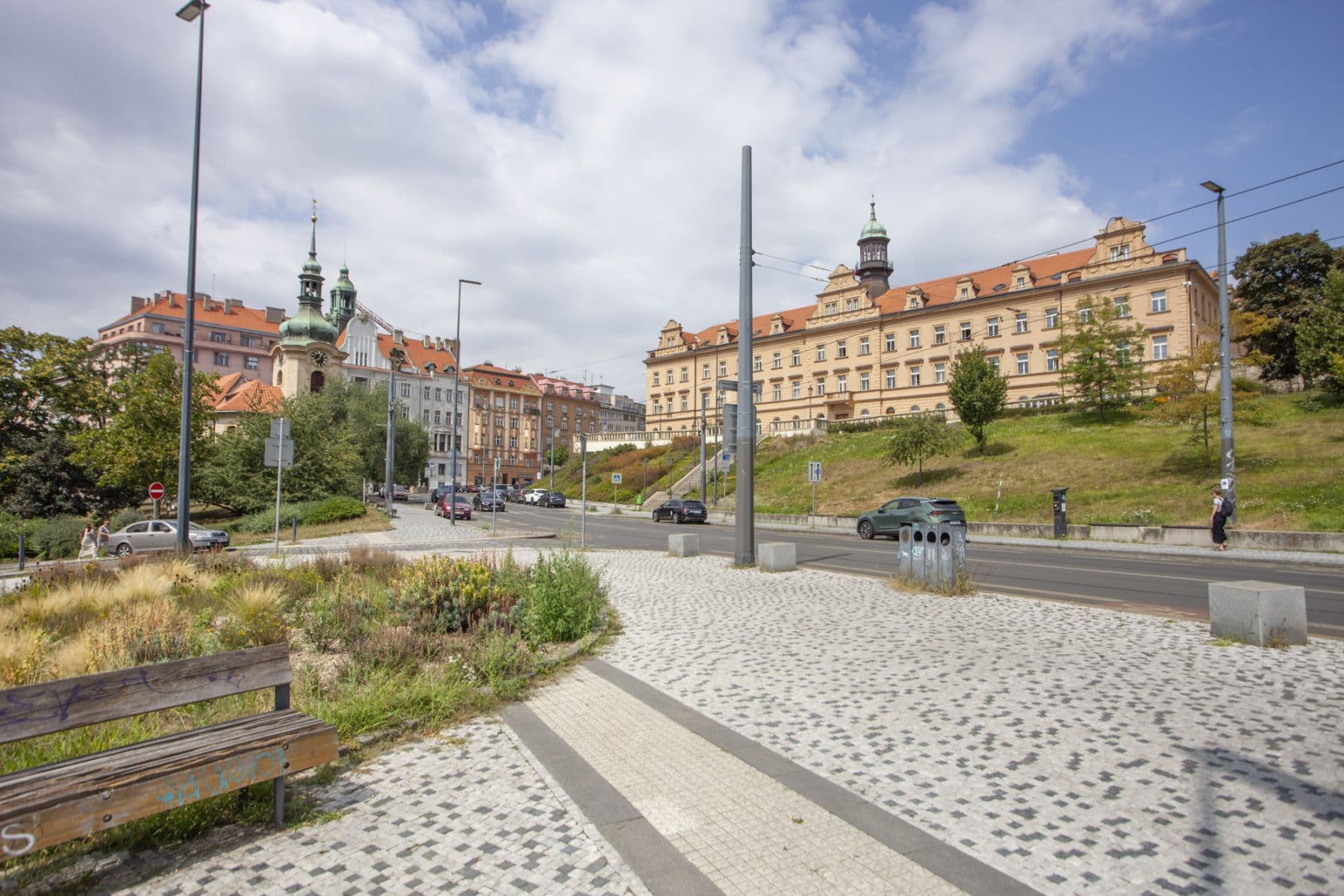 Pronájem bytu  35 m², Rostovská, Praha, Praha